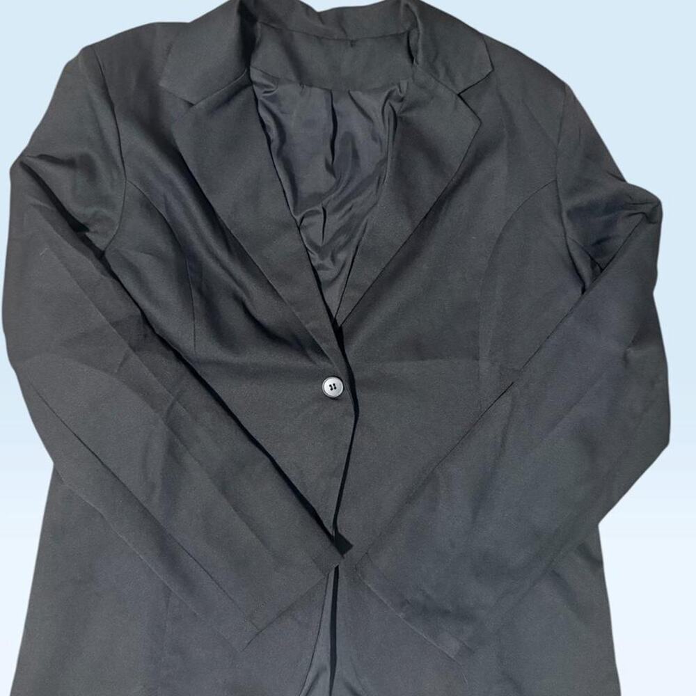 Black blazer with a sleek
